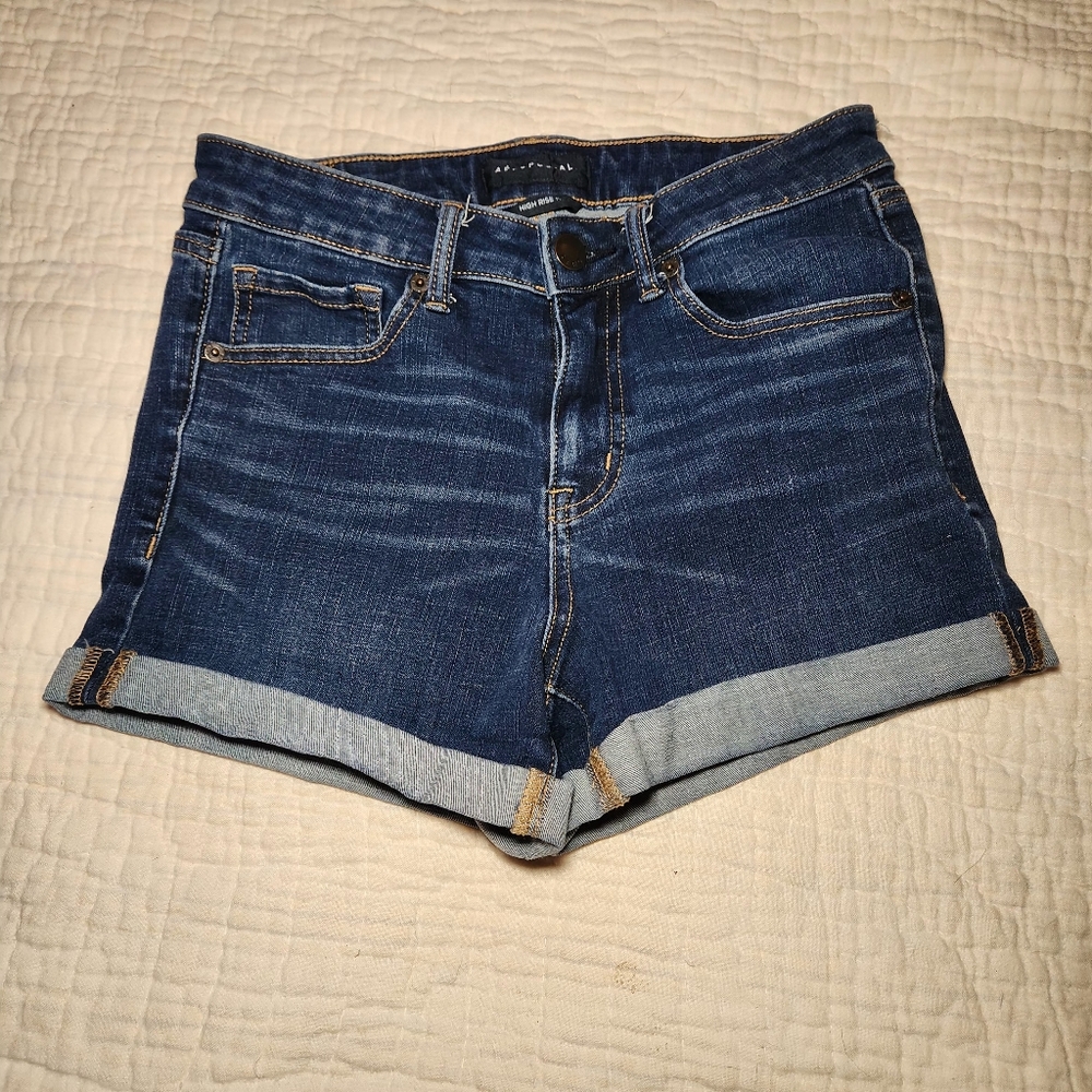 Aeropostale Women’s Sz 6  High Rise Blue Jean Shorts  Denim Cuffed Stretch